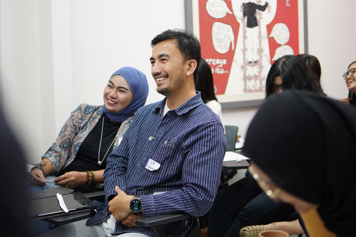 How to Deliver Bad News Without Sounding Like a Villain gallery 2